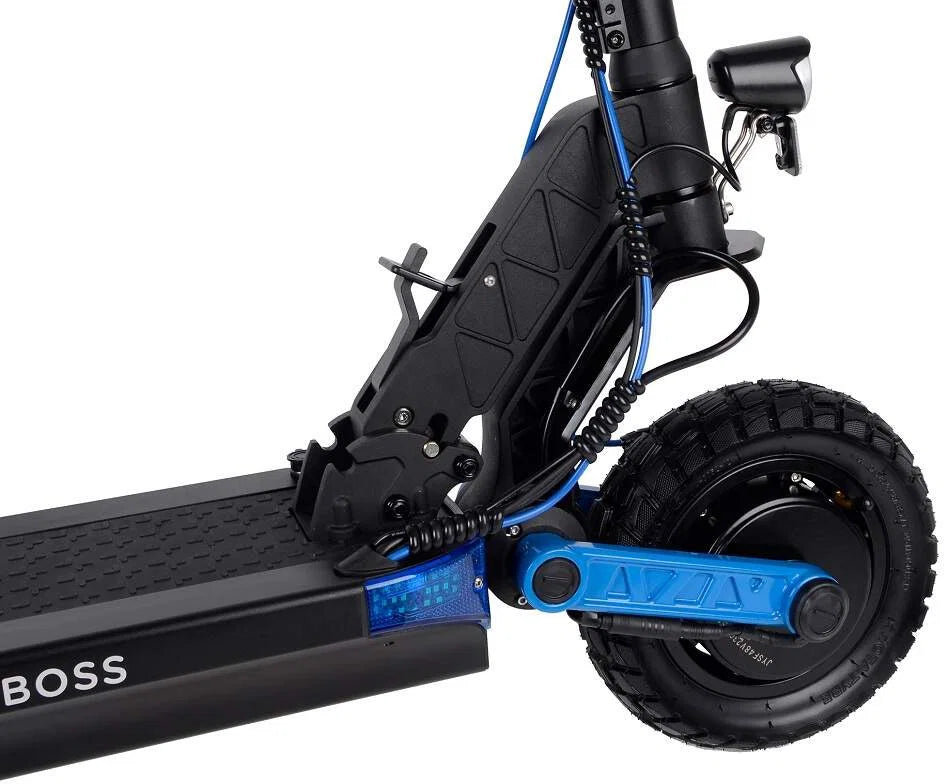 City Boss K1600 – Čierna